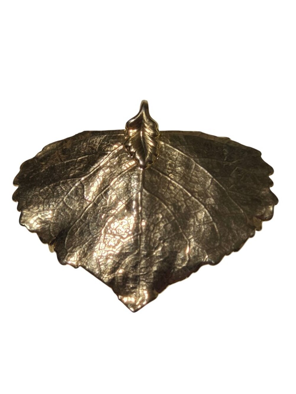Gold Tone Leaf Pendant Realistic Design Elegant Jewelry Component Nature Art